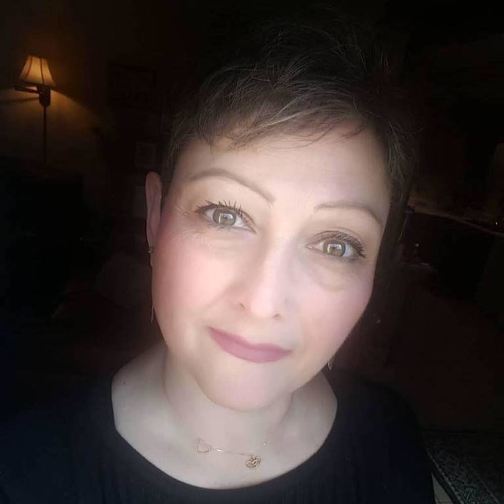 Meet your Posher, Lisa